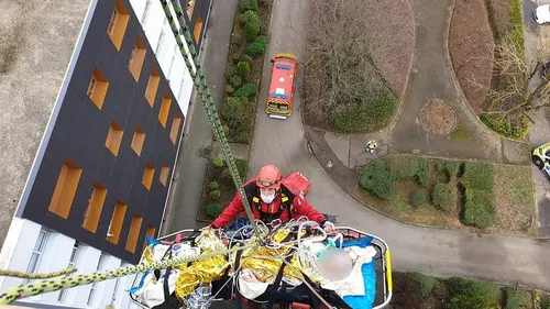 Une opération périlleuse pour les pompiers dijonnais 